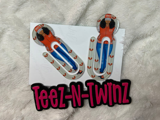 THEY NOT LIKE US JUMBO PAPER CLIP ( 1 EACH )